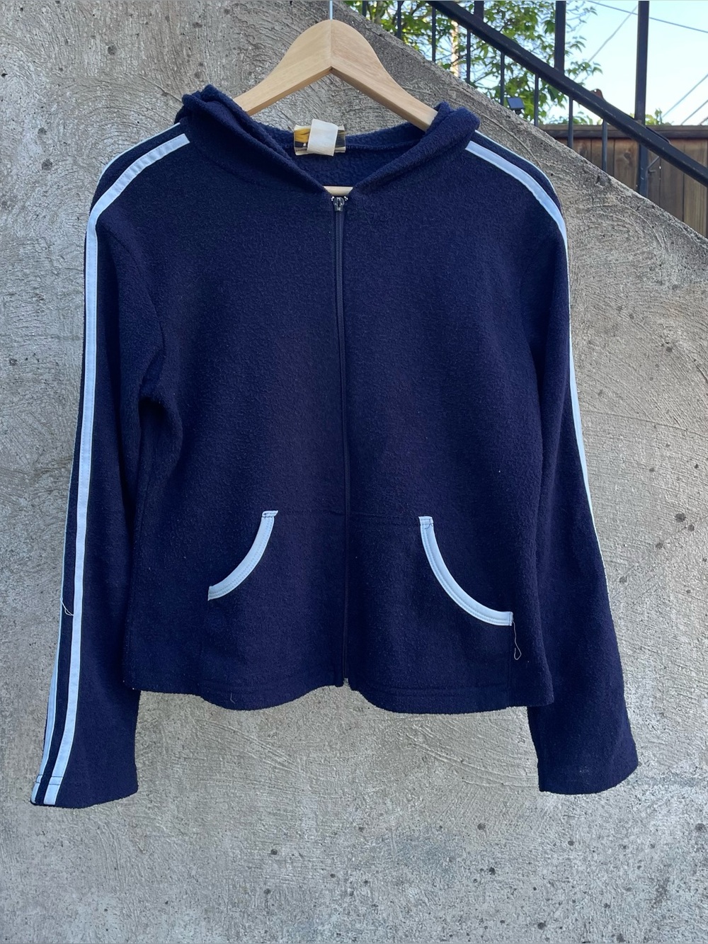 Vintage 90s Decaf USA fleece zip up hoodie size women’s medium (18.5x22.25)